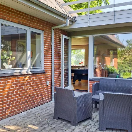 2 Bedroom Stunning In * Erslev